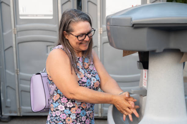 Portable Toilet Options We Offer in Manhattan, NY